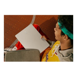 Intel Core i7 - 1360P - jusqu'à 5 GHz - Evo - Win 11 Home - Carte graphique Intel Iris Xe - 16 ... (NP940XFG-KA1FR)_15